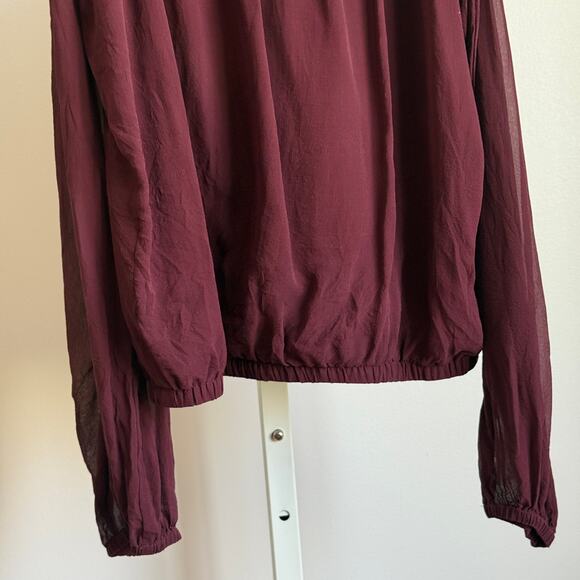 Guess by Marciano sz XS Burgundy‎ Y2k fairy cottage 100% Silk Top - Picture 3 of 9